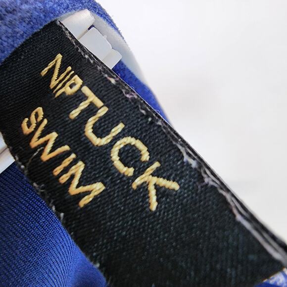 Niptuck One Piece Swim Suit Size 8 Blue White Striped Multi Fit Cup Ruched Waist - Picture 8 of 10